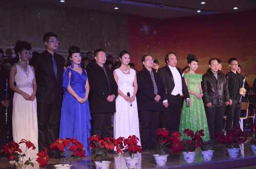 2014年度“高雅艺术进校园”巡回演出进驻我院